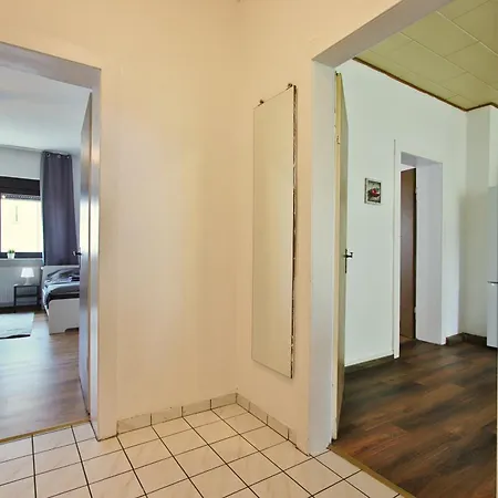 Feel Good And Rest Well - For Workers And Tourists 1-4 Person - Wifi - Smart Tv - Garden