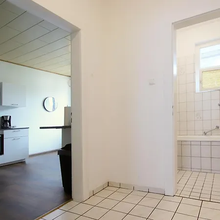 Feel Good And Rest Well - For Workers And Tourists 1-4 Person - Wifi - Smart Tv - Garden Appartement