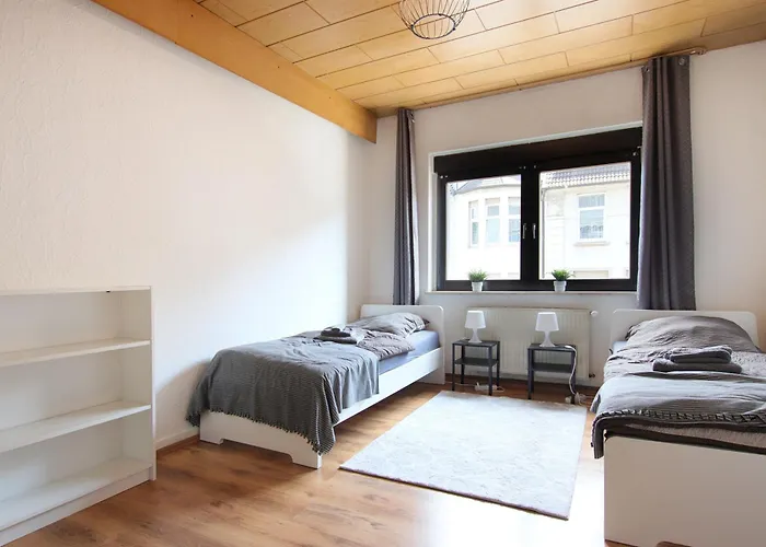 Feel Good And Rest Well - For Workers And Tourists 1-4 Person - Wifi - Smart Tv - Garden Appartement
