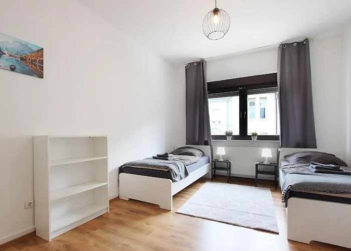 Feel Good And Rest Well - For Workers And Tourists 1-4 Person - Wifi - Smart Tv - Garden Appartement Gelsenkirchen